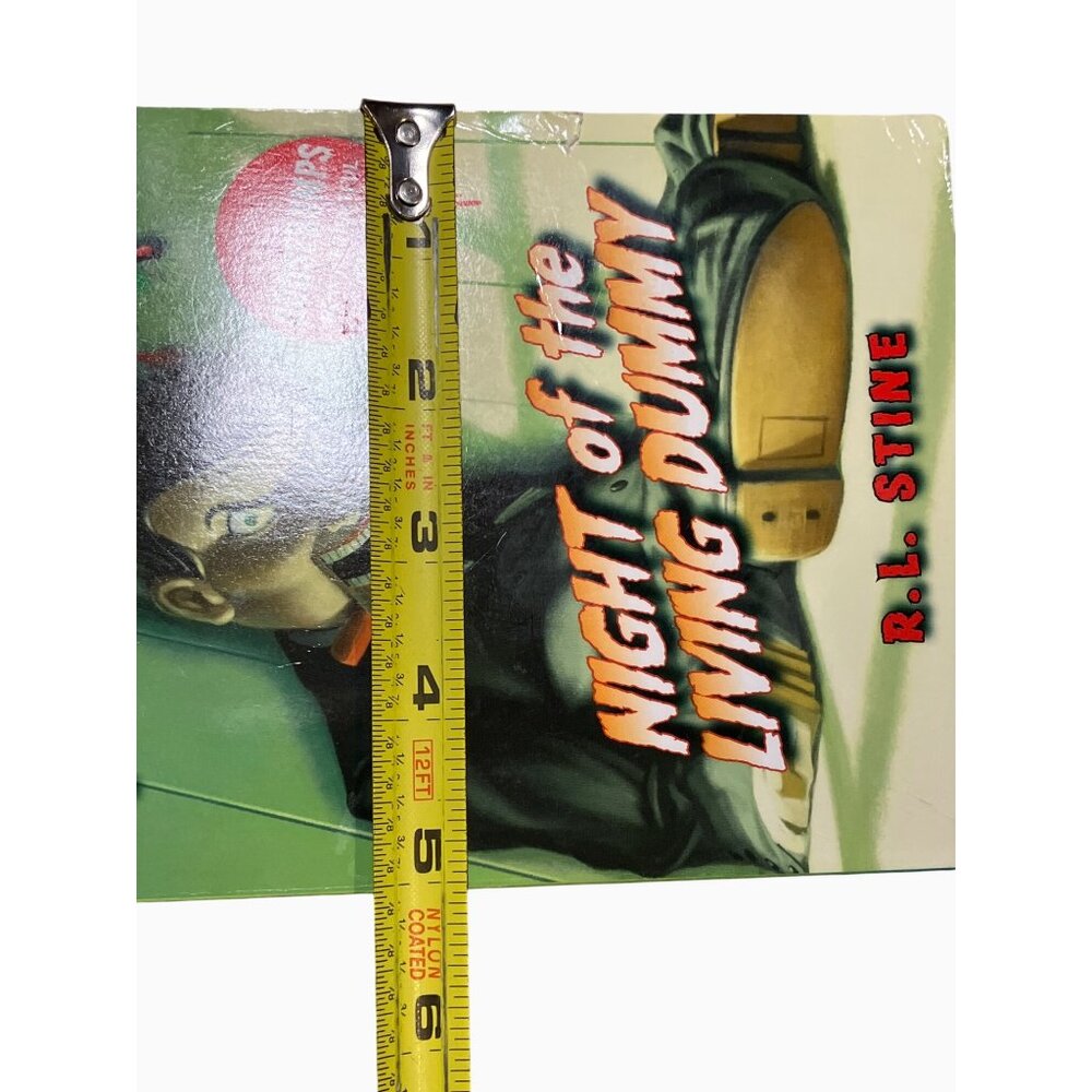 Goosebumps "Night Of The Living Dummy" By R.L. Stine 2015 Paperback Book - Picture 12 of 13